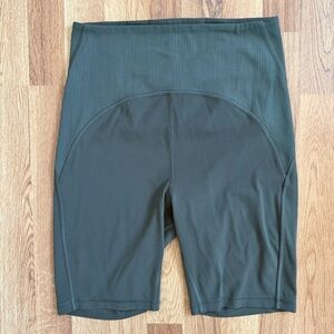 lululemon Blissful Blend Biker Shorts – Army Green